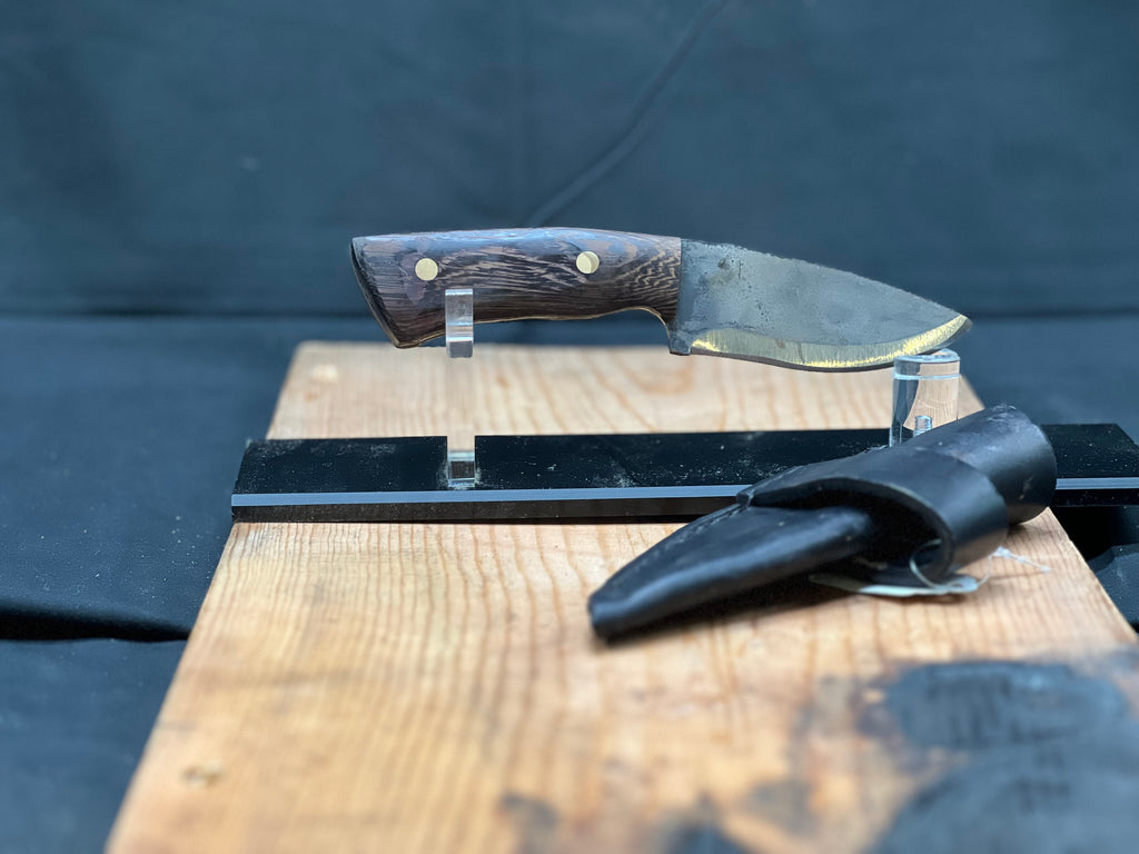 Drop point EDC