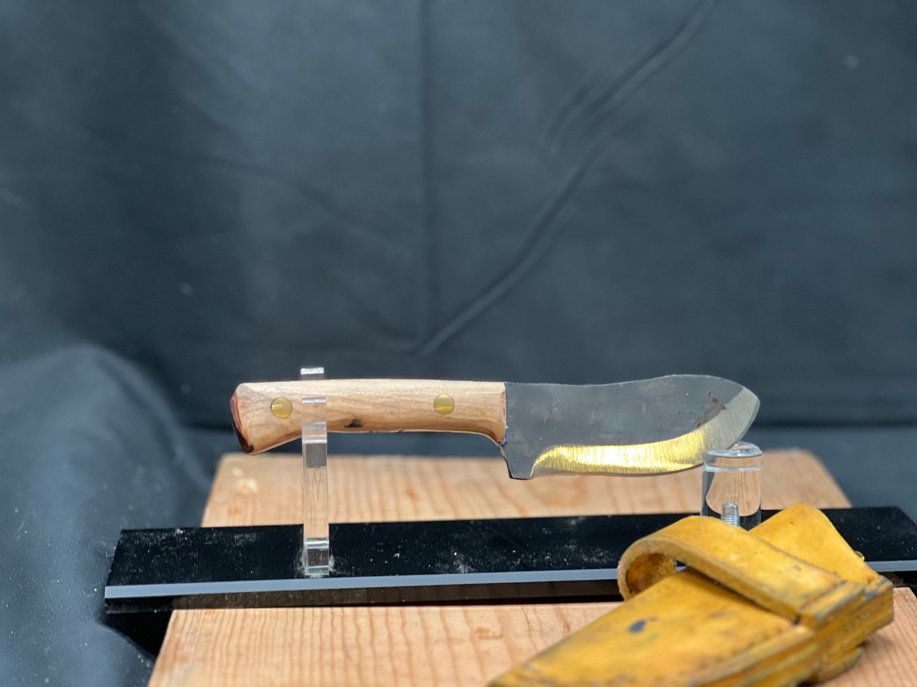 Skinning knife