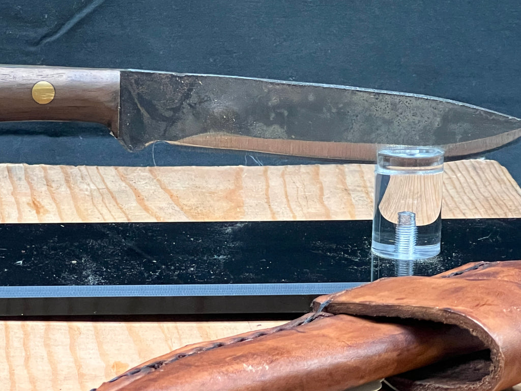 Drop point hunting knife