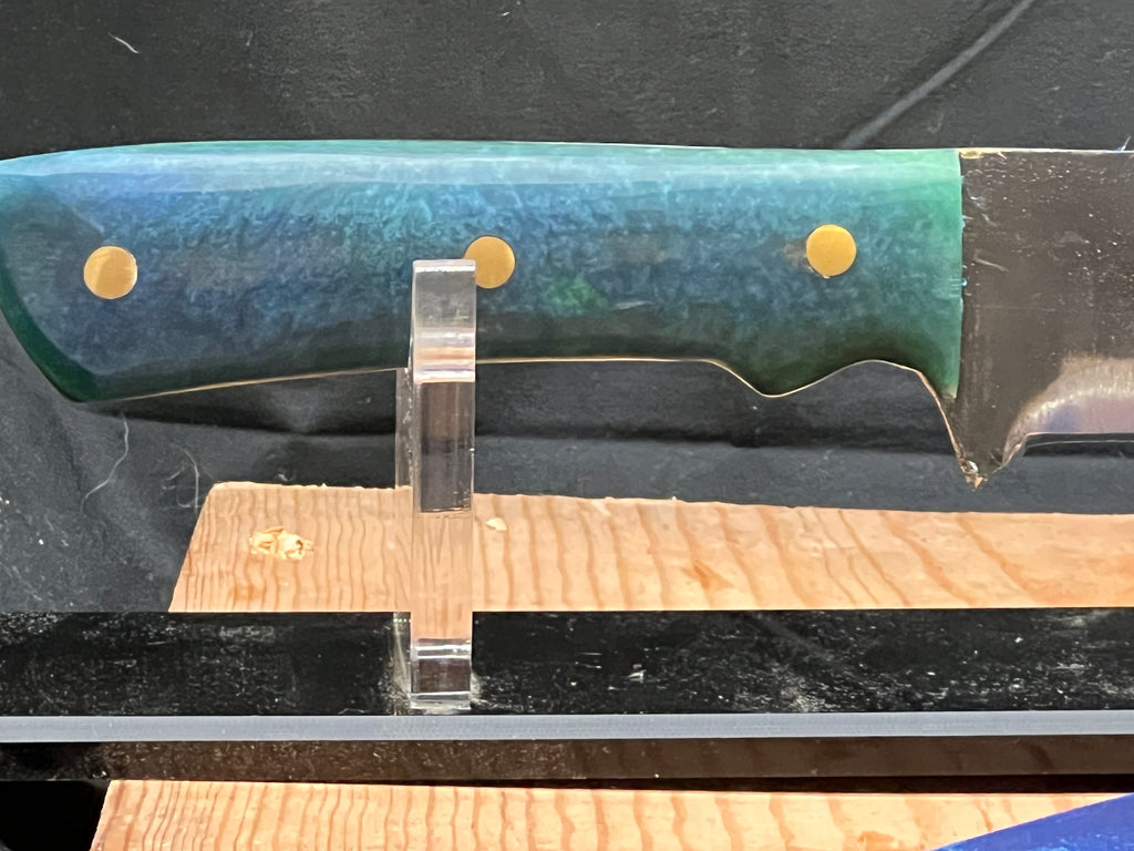 Medium size camp knife