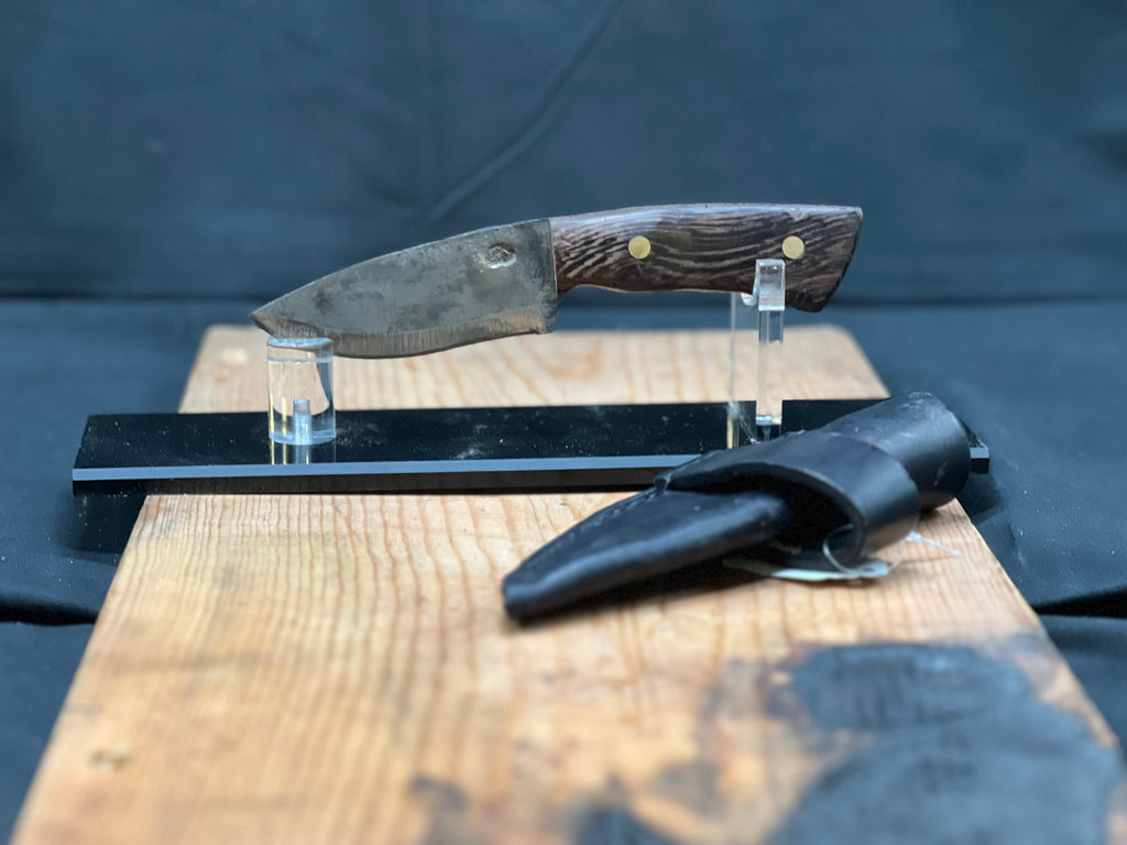 Drop point EDC